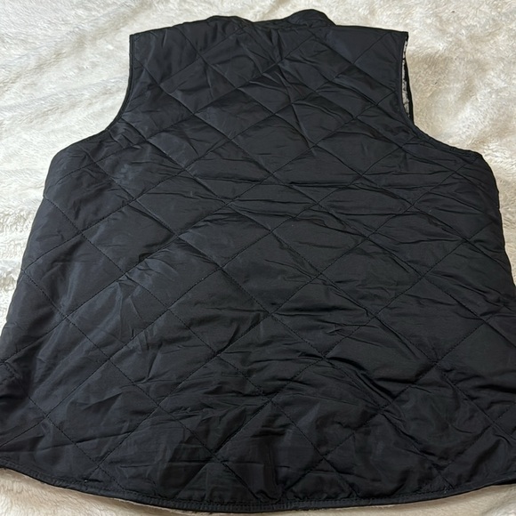 Sherpa Reversible‎ Vest - Picture 8 of 10